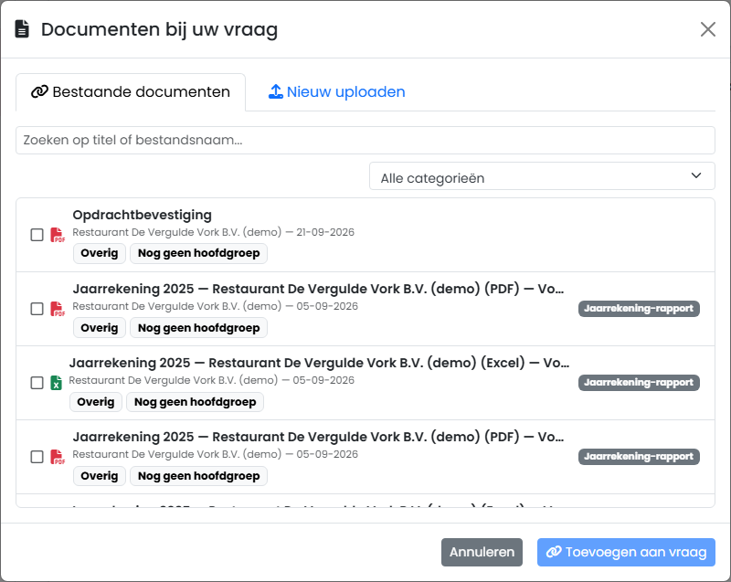 Documentenvenster van de boekhoud-assistent met bestaande documenten van de administratie en een tabblad om te uploaden